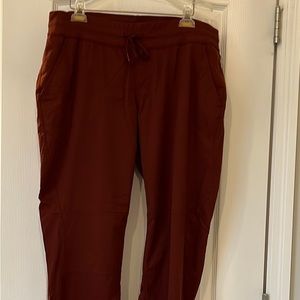 North face draw string pants - XL